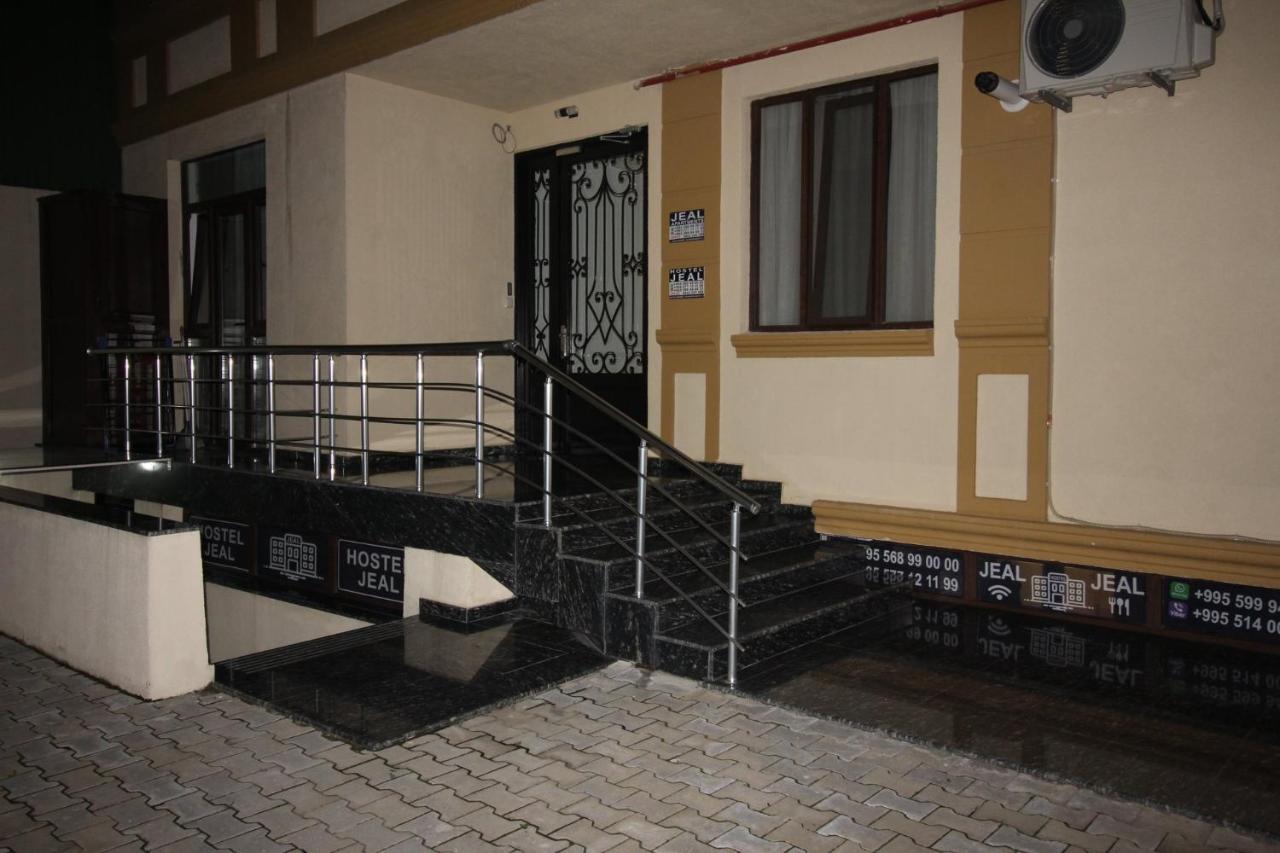 Hostel Jeal Batumi Exterior foto
